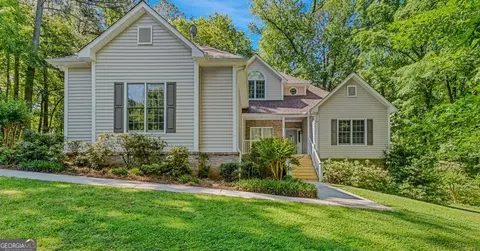42 The Farm Rd, Mcdonough, GA 30252