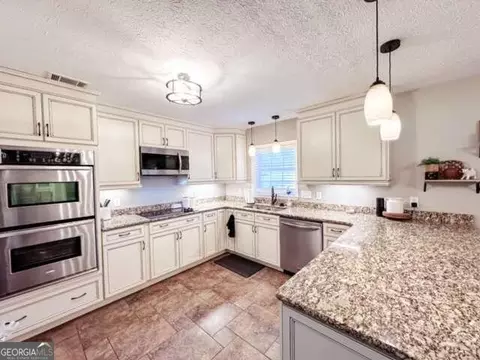 819 W College St, Ailey, GA 30410 photo 16