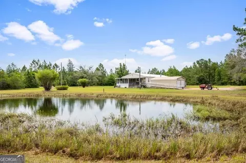 382 Howard Xing, Nahunta, GA 31553 photo 2
