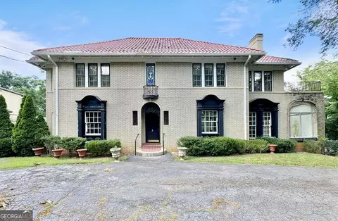 251 W Paces Ferry Rd NW, Atlanta, GA 30305