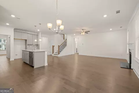 Living - 13990 Conrad Ct, Covington, GA 30014 photo 3 of 4