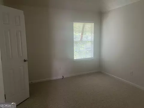 305 Timberlake Ter, Covington, GA 30016 photo 8