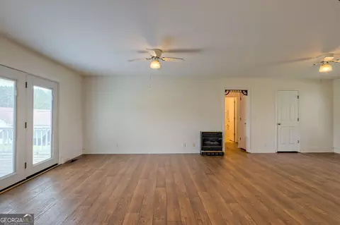 Living - 2223 Chase Rd, Cornelia, GA 30531 photo 3 of 3