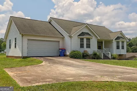 Exterior - 2223 Chase Rd, Cornelia, GA 30531 photo 11 of 14