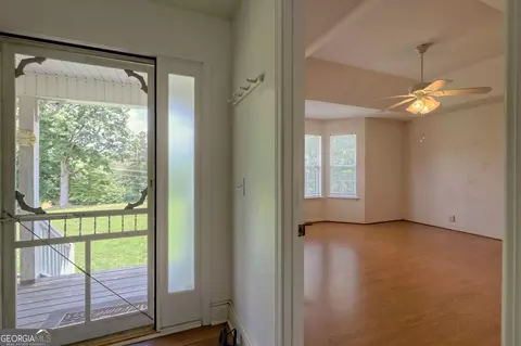 Entry Way - 2223 Chase Rd, Cornelia, GA 30531 photo 1 of 2
