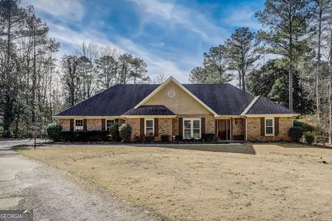 355 Ashland Trl, Tyrone, GA 30290