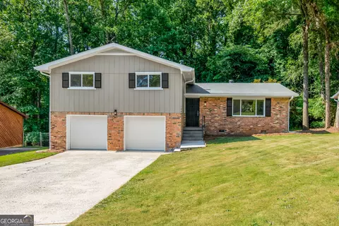 149 Montego Cir, Riverdale, GA 30274