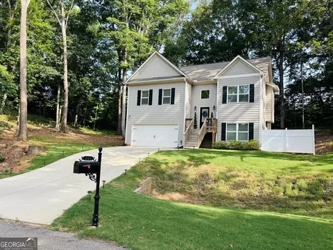 240 New Image Dr, Lula, GA 30554