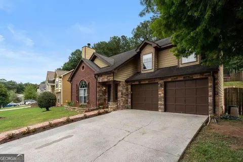 2350 Eagle Pointe Ct, Lawrenceville, GA 30044