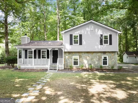 2040 Dennis Pl, Buford, GA 30519