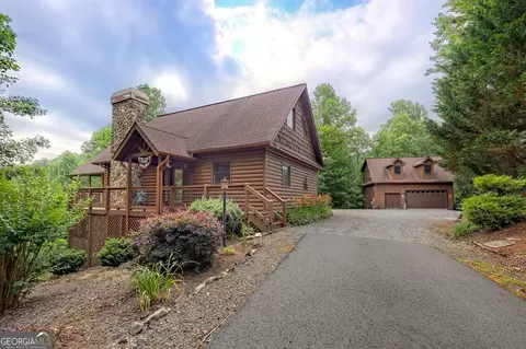 6979 Jessie Dr, Hiawassee, GA 30546
