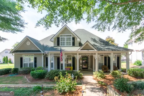 21 High Point Cir, Newnan, GA 30265