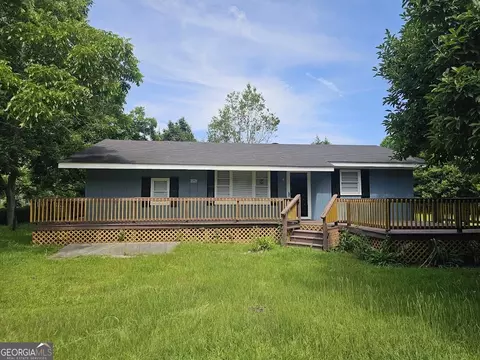 9 Moore Bird Ln, Register, GA 30452