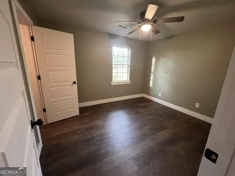 329 Lee St, Barnesville, GA 30204 photo 13
