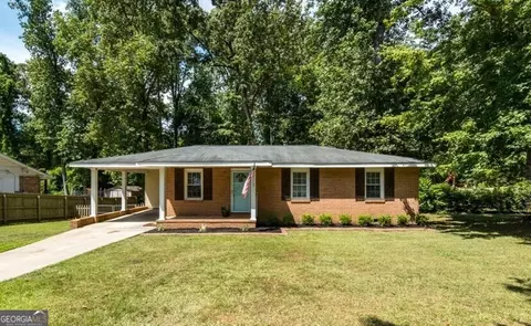 120 Oakland Dr, Gray, GA 31032