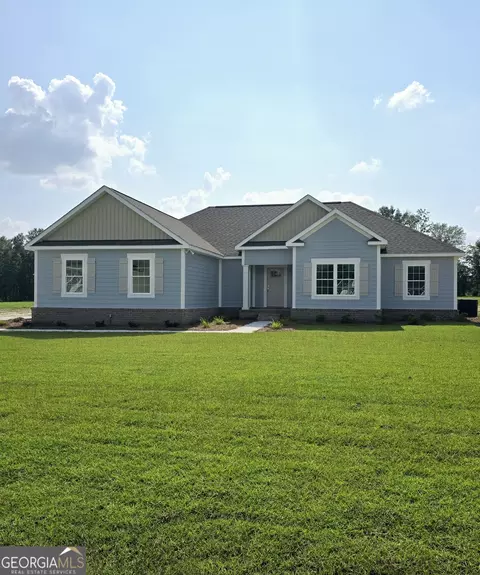 104 Fay Dr, Statesboro, GA 30458