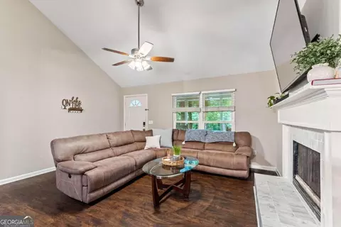9360 Resort Cir, Gainesville, GA 30506 photo 11