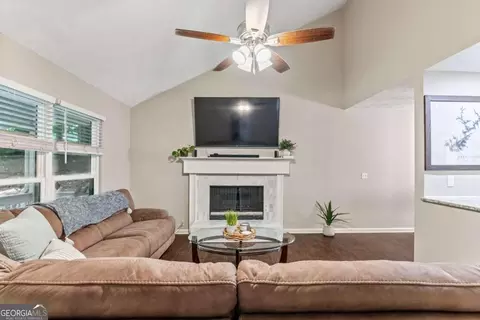 9360 Resort Cir, Gainesville, GA 30506 photo 9