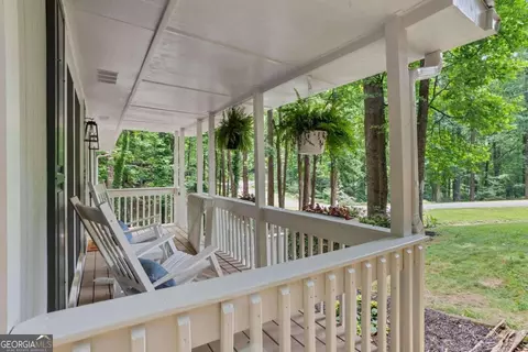 9360 Resort Cir, Gainesville, GA 30506 photo 7