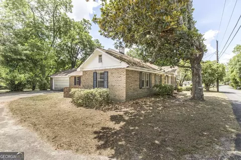1322 Oldfield Ln, Perry, GA 31069