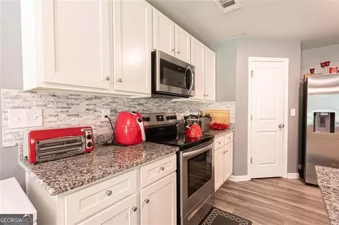 100 Oakbrook Ln, Covington, GA 30016 photo 6