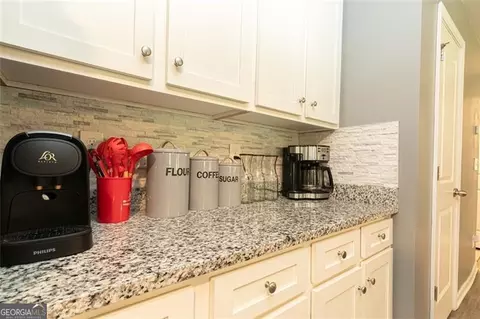 100 Oakbrook Ln, Covington, GA 30016 photo 8
