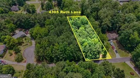 4305 Ruth Ln, Powder Springs, GA 30127