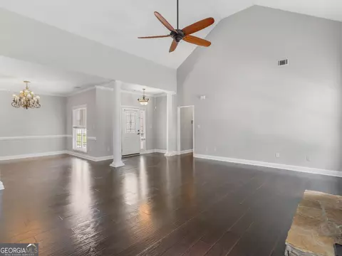 1007 Clover Leaf Dr, Mcdonough, GA 30252 photo 4