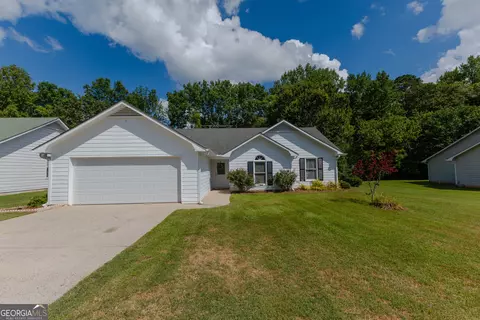 295 Monmouth Dr, Fayetteville, GA 30214