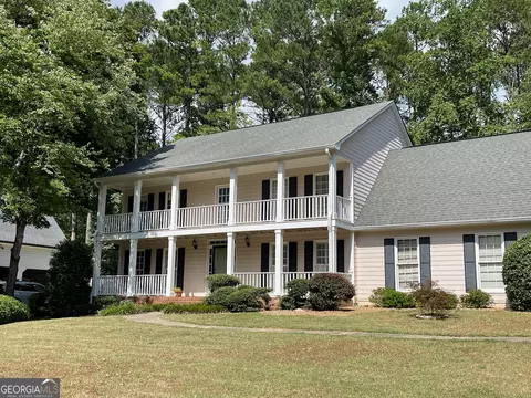 123 Colonnade Dr, Peachtree City, GA 30269