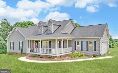 565 Price Rd, Martin, GA 30557
