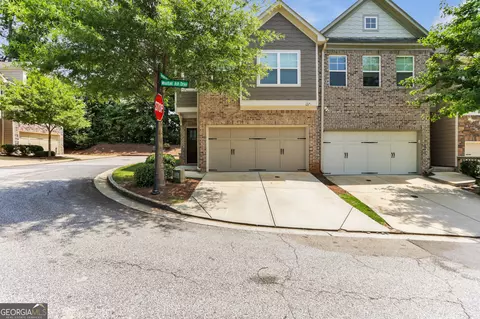 4505 Mountain Ash Dr, Stone Mountain, GA 30083
