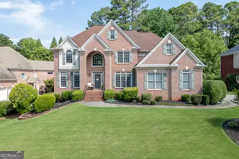 361 Prestbury Ct, Suwanee, GA 30024
