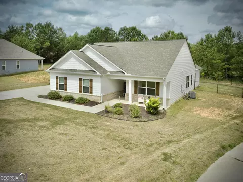 158 Meadowbrooke Dr, Milner, GA 30257