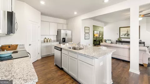 11972 Conrad Cir #85, Hampton, GA 30228 photo 9