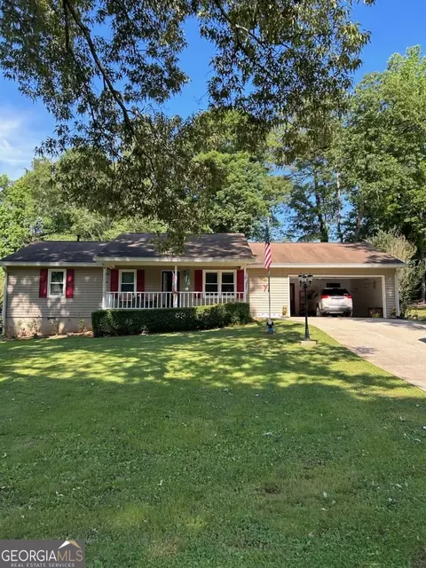 113 Belaire Ln, Stockbridge, GA 30281