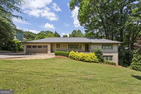 707 Iroquois Dr NE, Marietta, GA 30060
