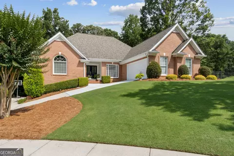 3405 Greenside Cts, Dacula, GA 30019