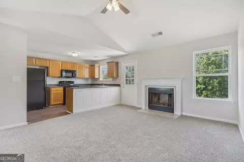 106 Potomac Dr, Jackson, GA 30233 photo 5