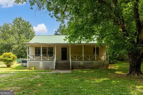 748 York Rd, Summerville, GA 30747