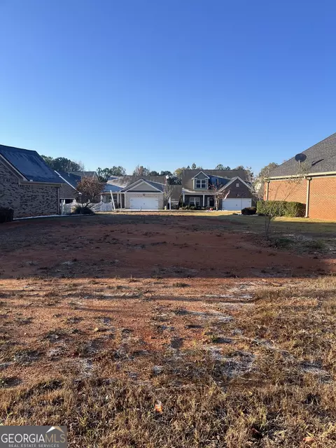 10107 Leverett Cir, Covington, GA 30014 photo 5