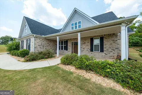 160 Jackson Dr, Forsyth, GA 31029 photo 2