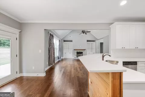 160 Jackson Dr, Forsyth, GA 31029 photo 9