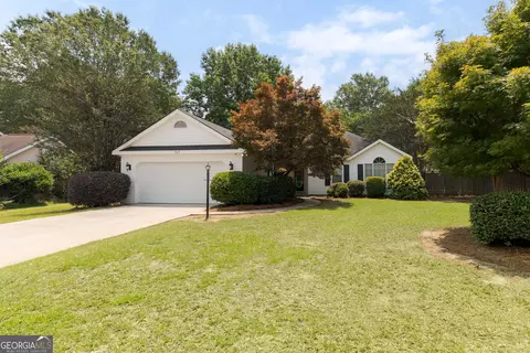 723 Shannon Ridge Dr, Bonaire, GA 31005