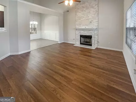 841 Betsy Ross Trl, Hampton, GA 30228 photo 4