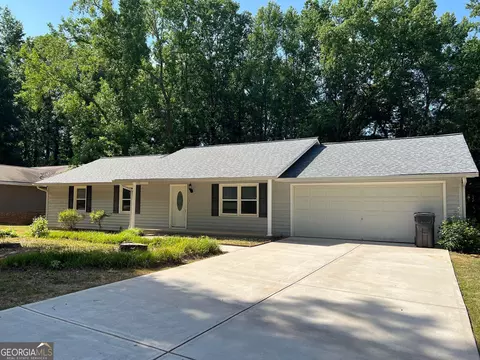 2073 Beechwood Dr SE, Conyers, GA 30013