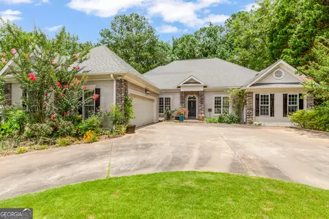 102 Sweetwater Oaks, Peachtree City, GA 30269