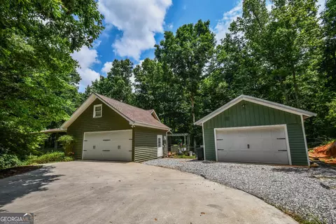 258 Marguerite Ln, Clarkesville, GA 30523