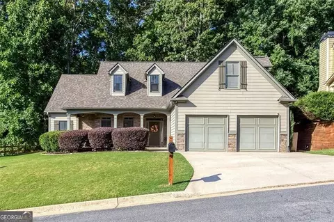 112 Maple View Ct, Dallas, GA 30157