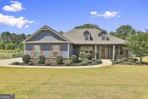 45 Grace Hope Ct, Senoia, GA 30276